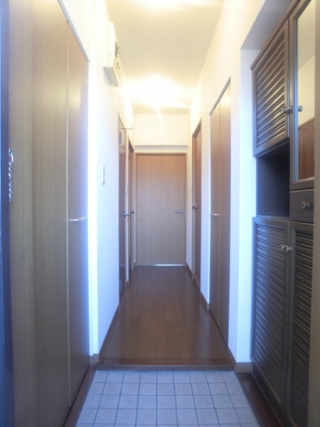 r3 20980041