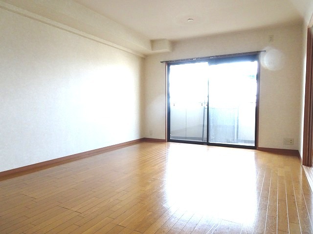 r1 97430011